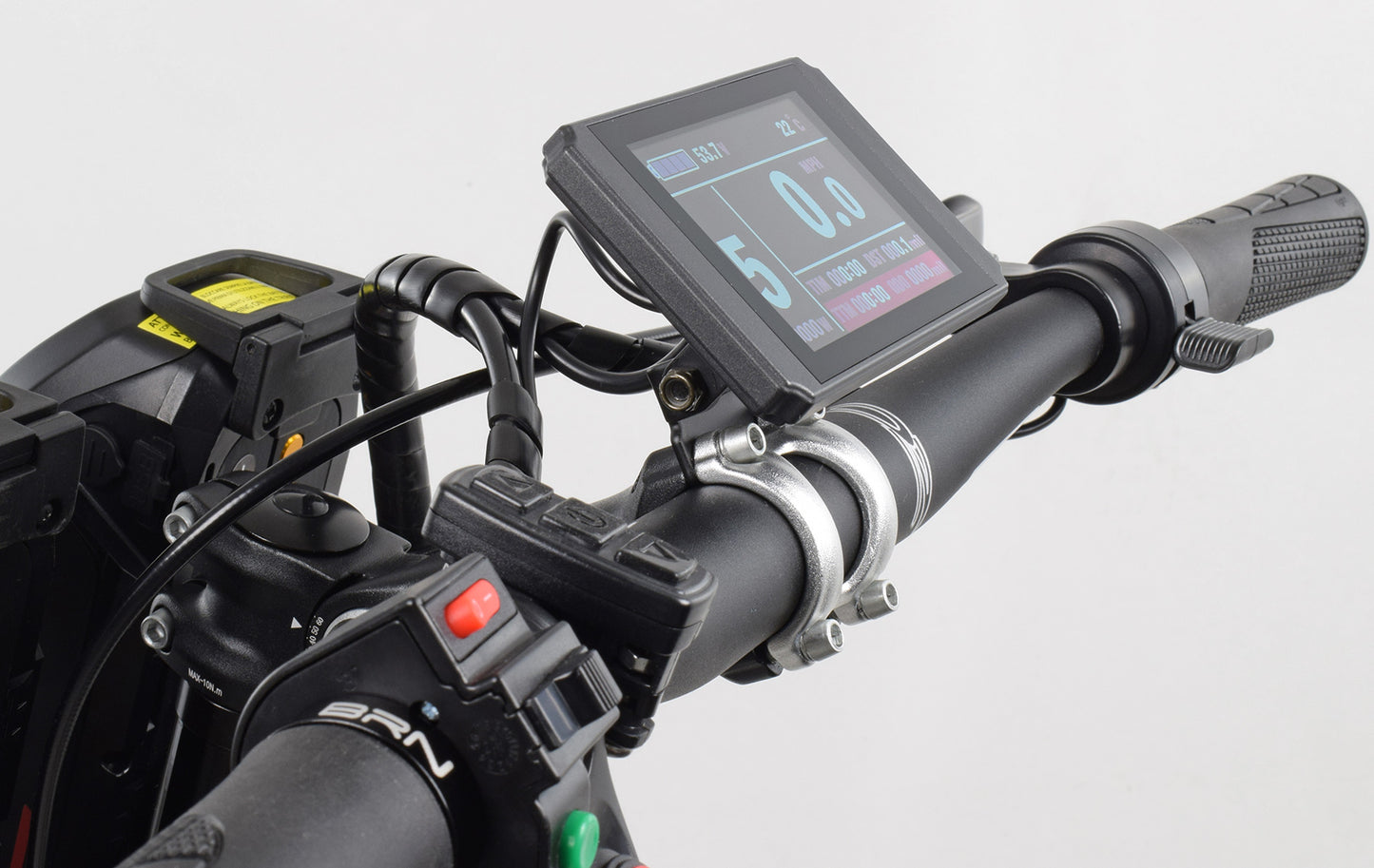 triride electronics screen mad max